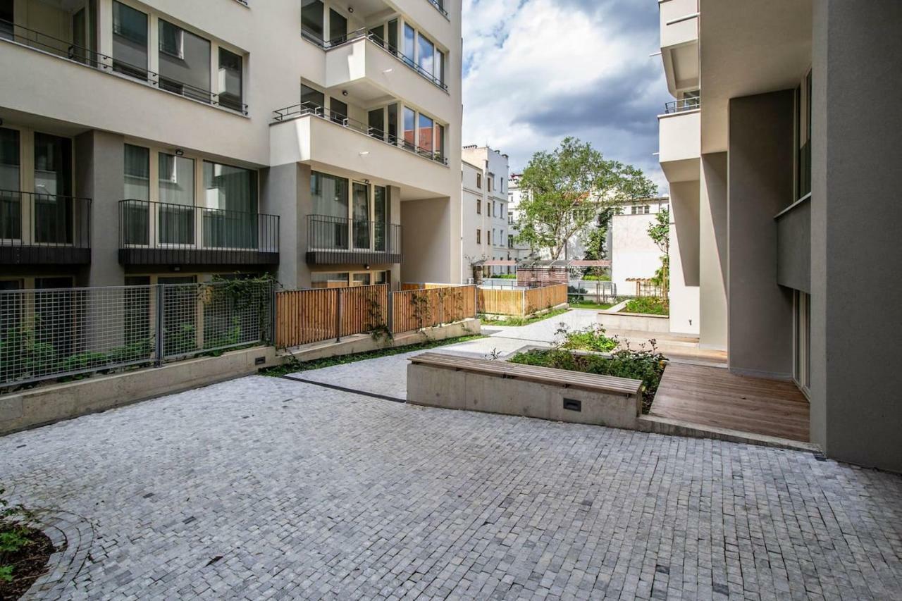 Design 3Bdr Apartment In Residence, Free Parking Prag Exterior foto