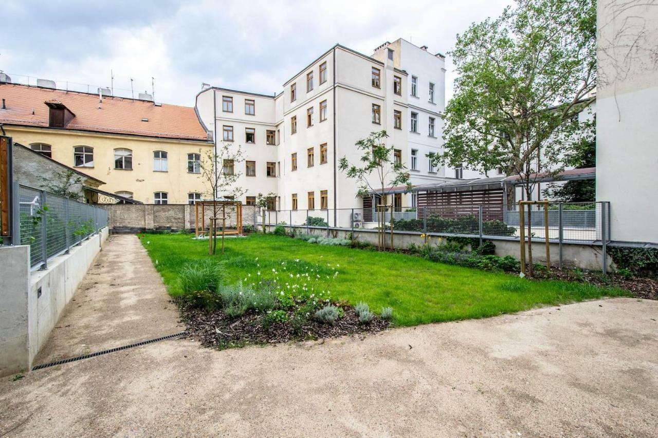 Design 3Bdr Apartment In Residence, Free Parking Prag Exterior foto